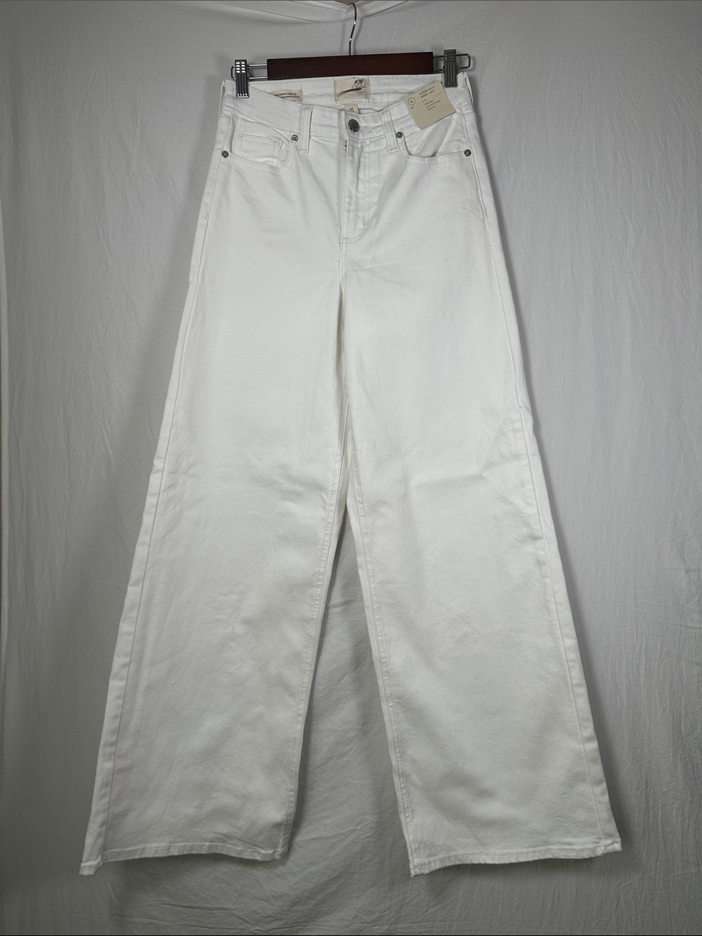 White Wide-Leg High-Rise Jeans - Women's